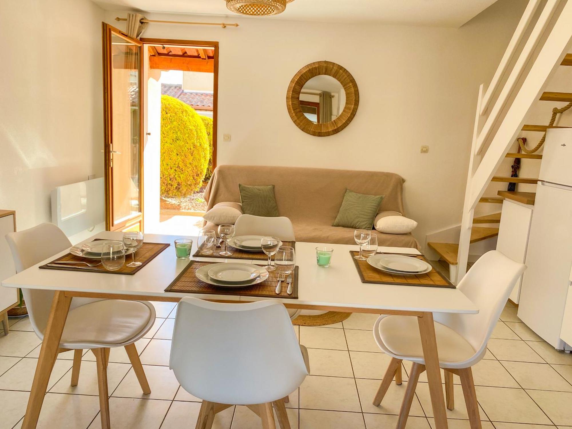 Maison "Douceurs D'Ete " Maison De Vacances Bord De Mer A Vias Plage - 600M De La Plage Et Du Canal Du Midi - Piscine Residentielle, Wifi Fibre, Activites Et Loisirs Экстерьер фото