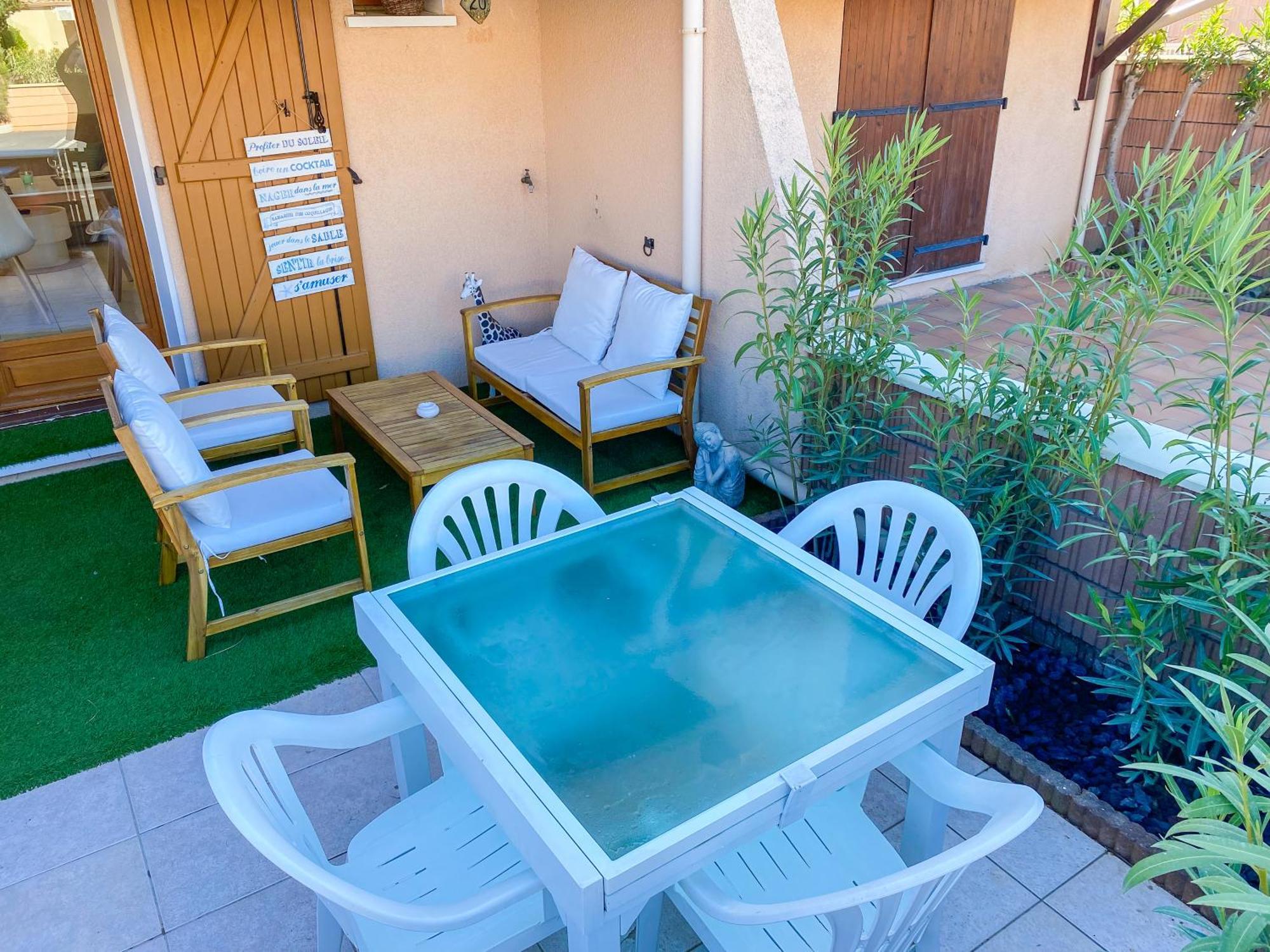 Maison "Douceurs D'Ete " Maison De Vacances Bord De Mer A Vias Plage - 600M De La Plage Et Du Canal Du Midi - Piscine Residentielle, Wifi Fibre, Activites Et Loisirs Экстерьер фото